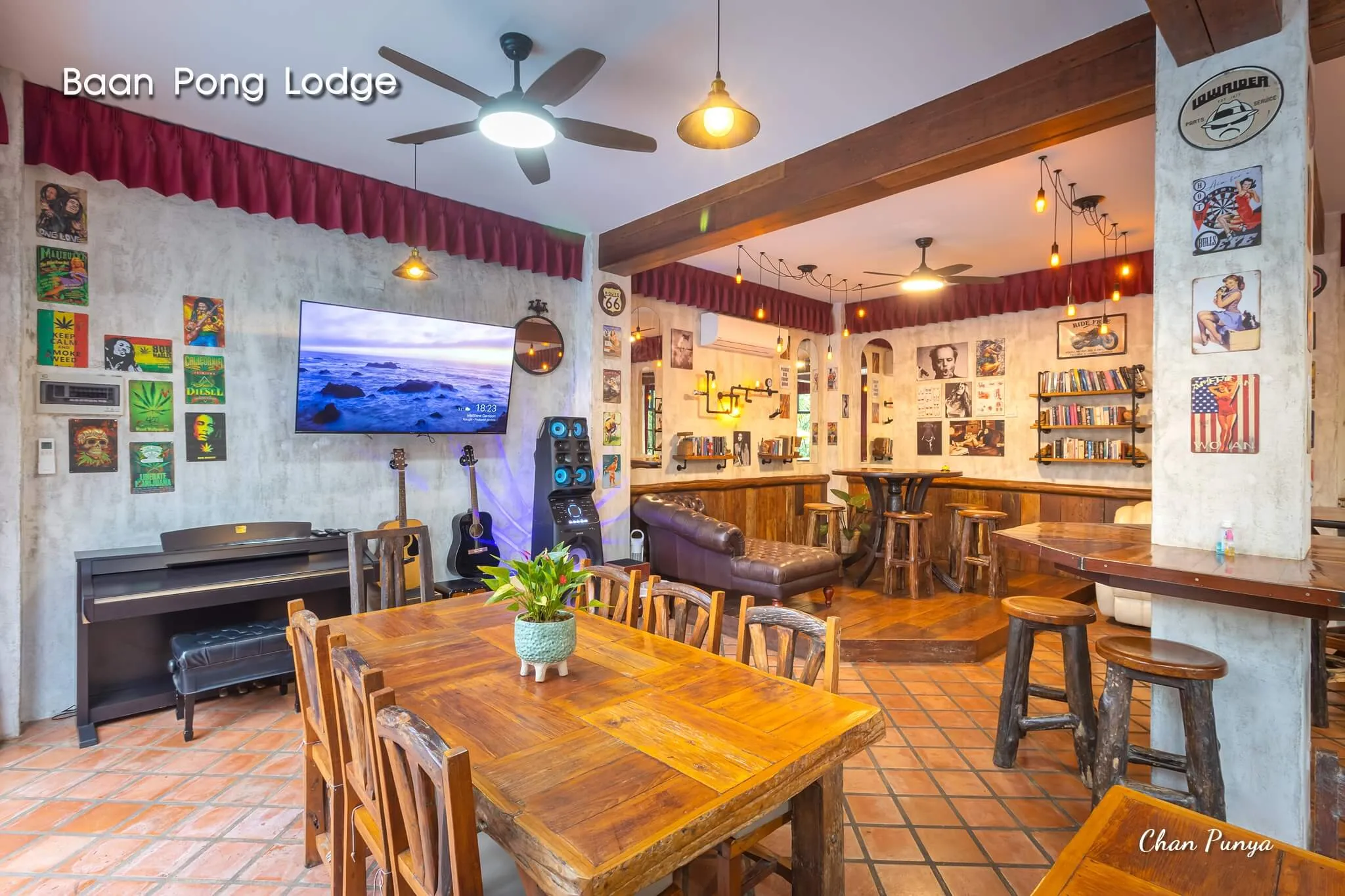 Indoor seating in the restaurant